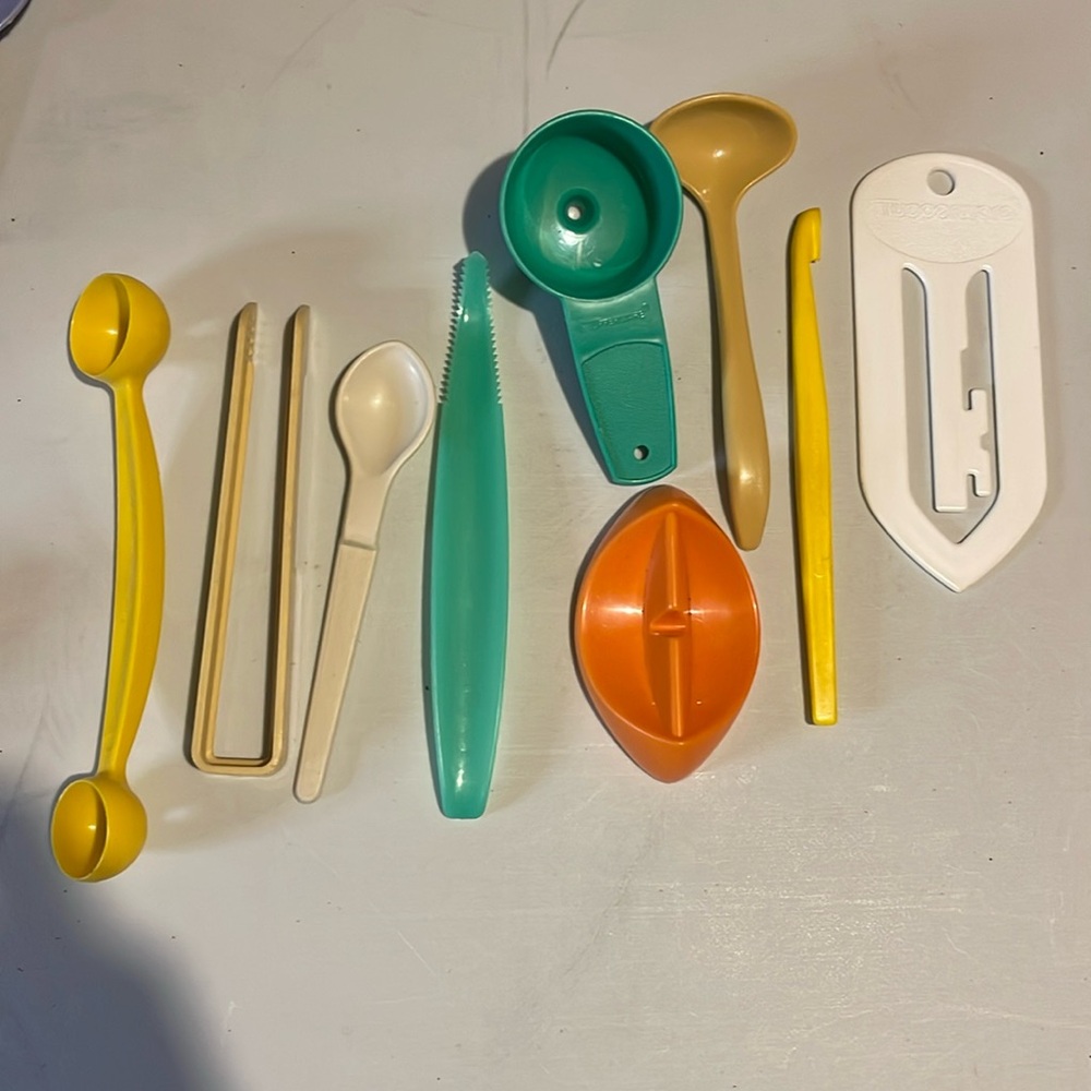 Tupperware gadgets